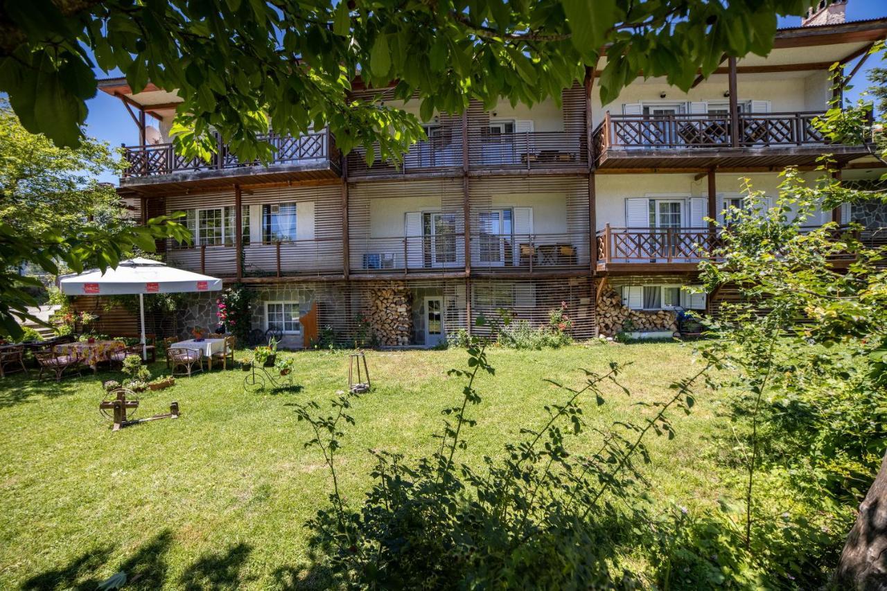 Hotel Ξενοδοχειο Παπαναγιωτου Neraïdochóri Exterior foto